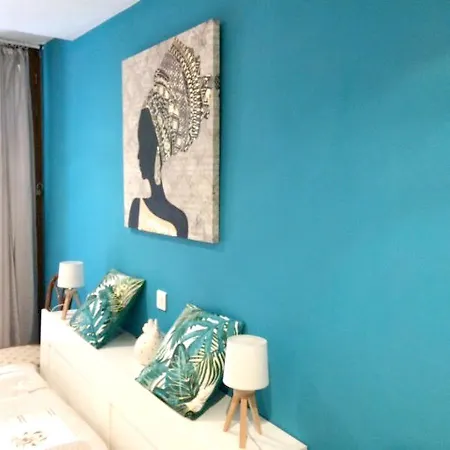 Appartement De 3 Chambres Avec Jardin Clos Et Wifi A Puimoisson דירה *